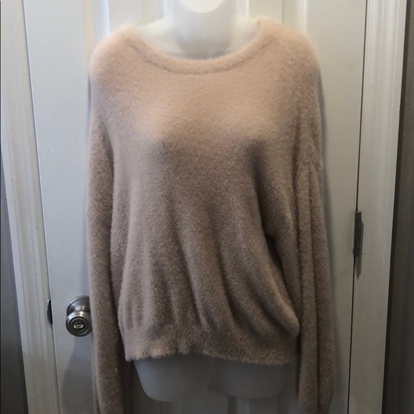 Sweater - Picture 1 of 5